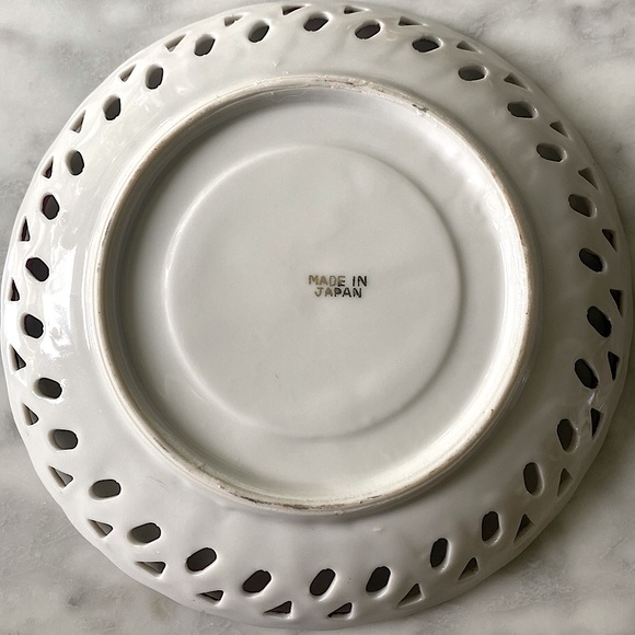 Vintage Iridescent Japanese Tea Cup & Saucer - Picture 4 of 4